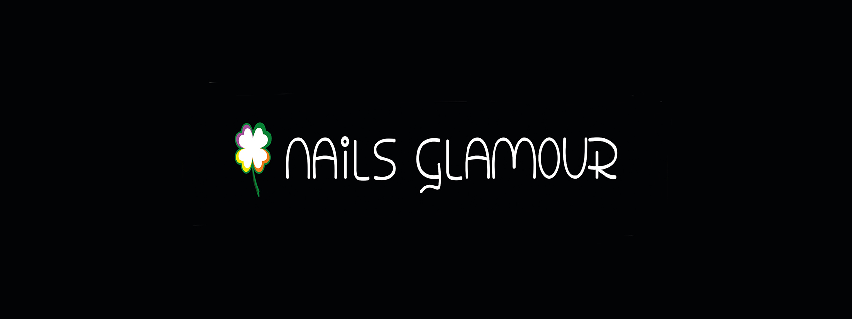 NAILS GLAMOUR