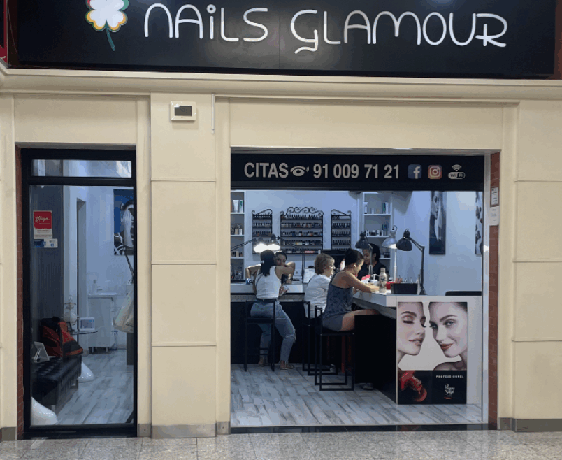 Nails Glamour