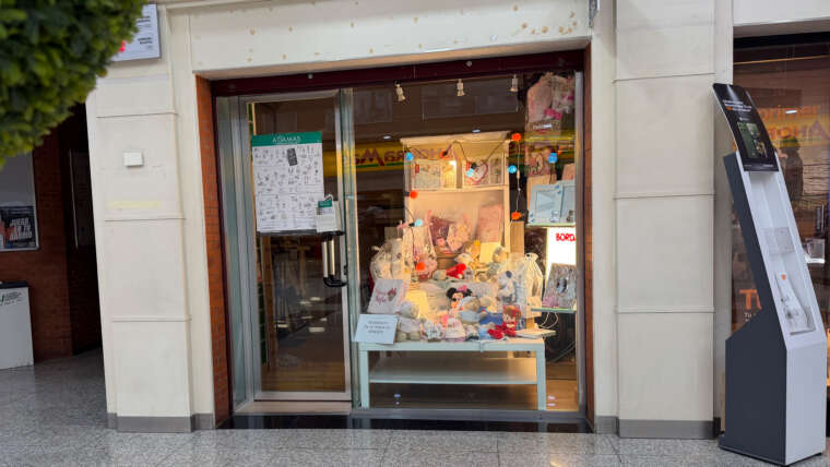 Exposición de Carritos Debebé